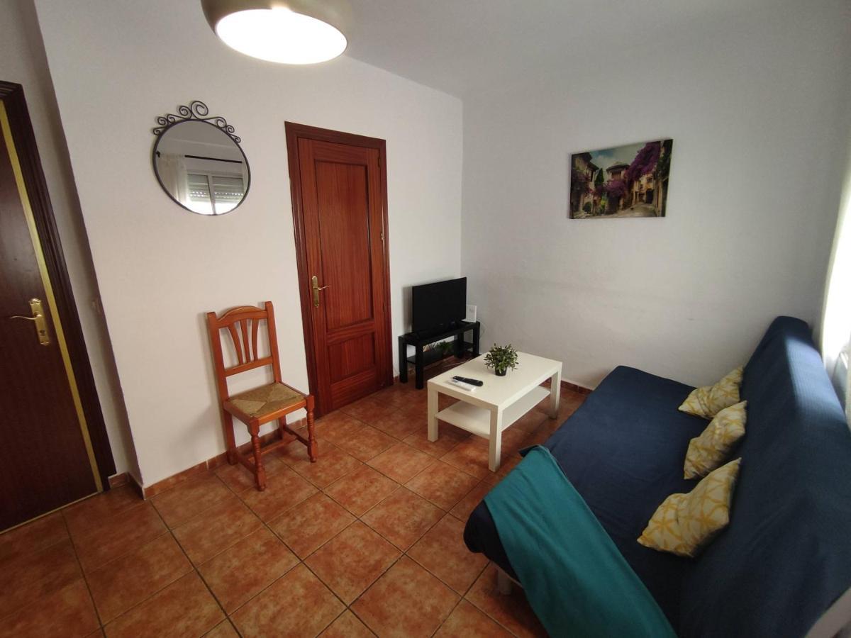 Apartamento La Luz - Kainga Homes セビリア エクステリア 写真