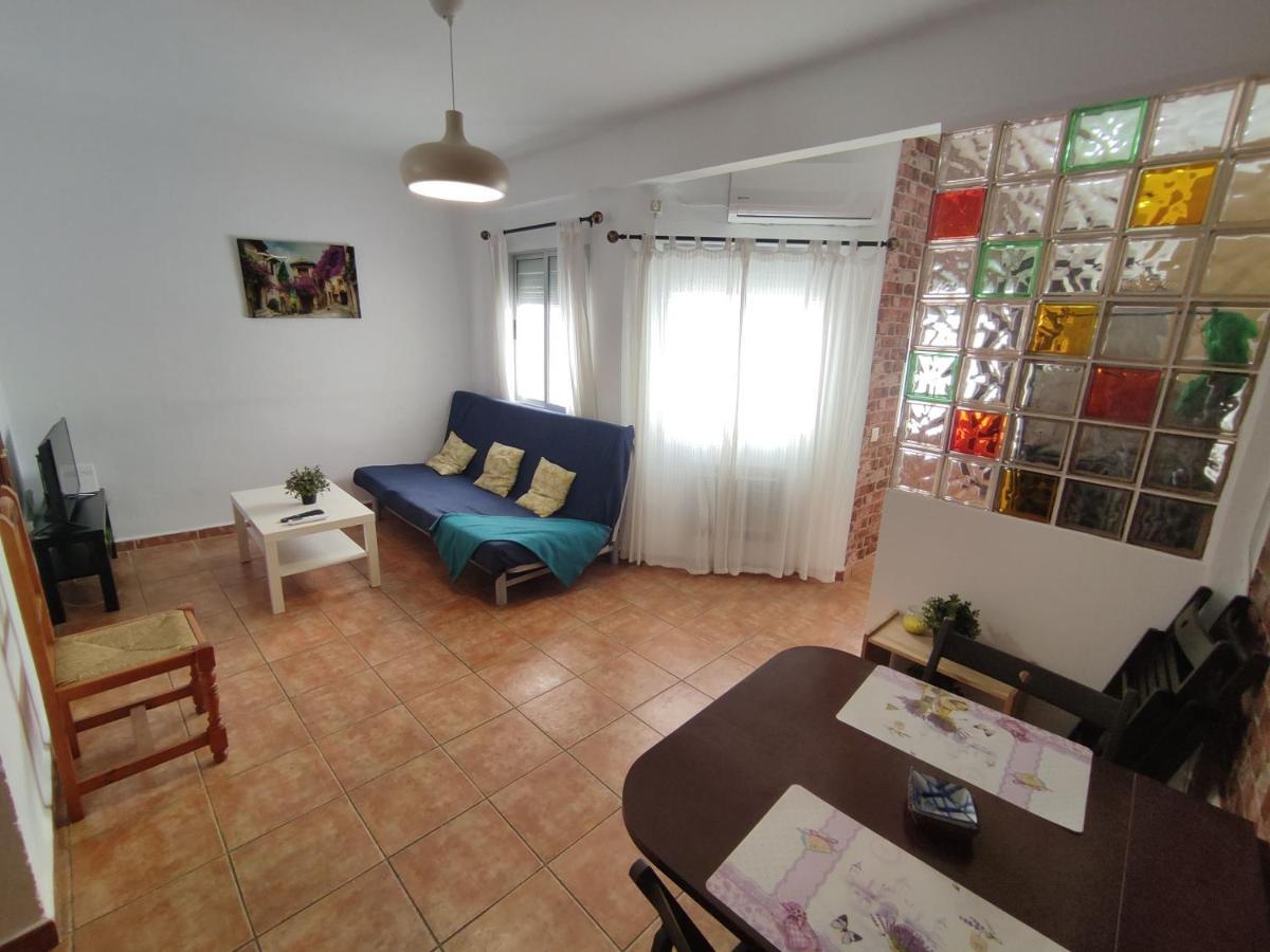 Apartamento La Luz - Kainga Homes セビリア エクステリア 写真