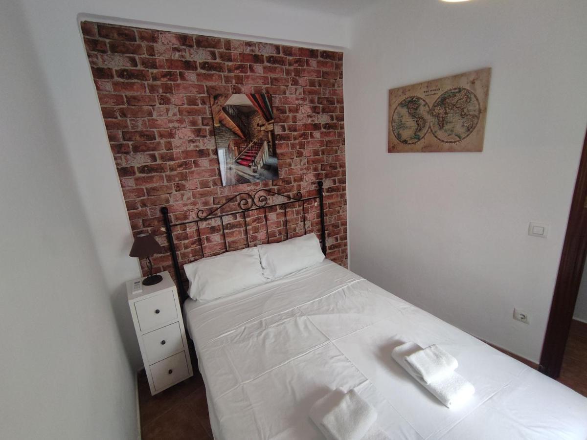 Apartamento La Luz - Kainga Homes セビリア エクステリア 写真